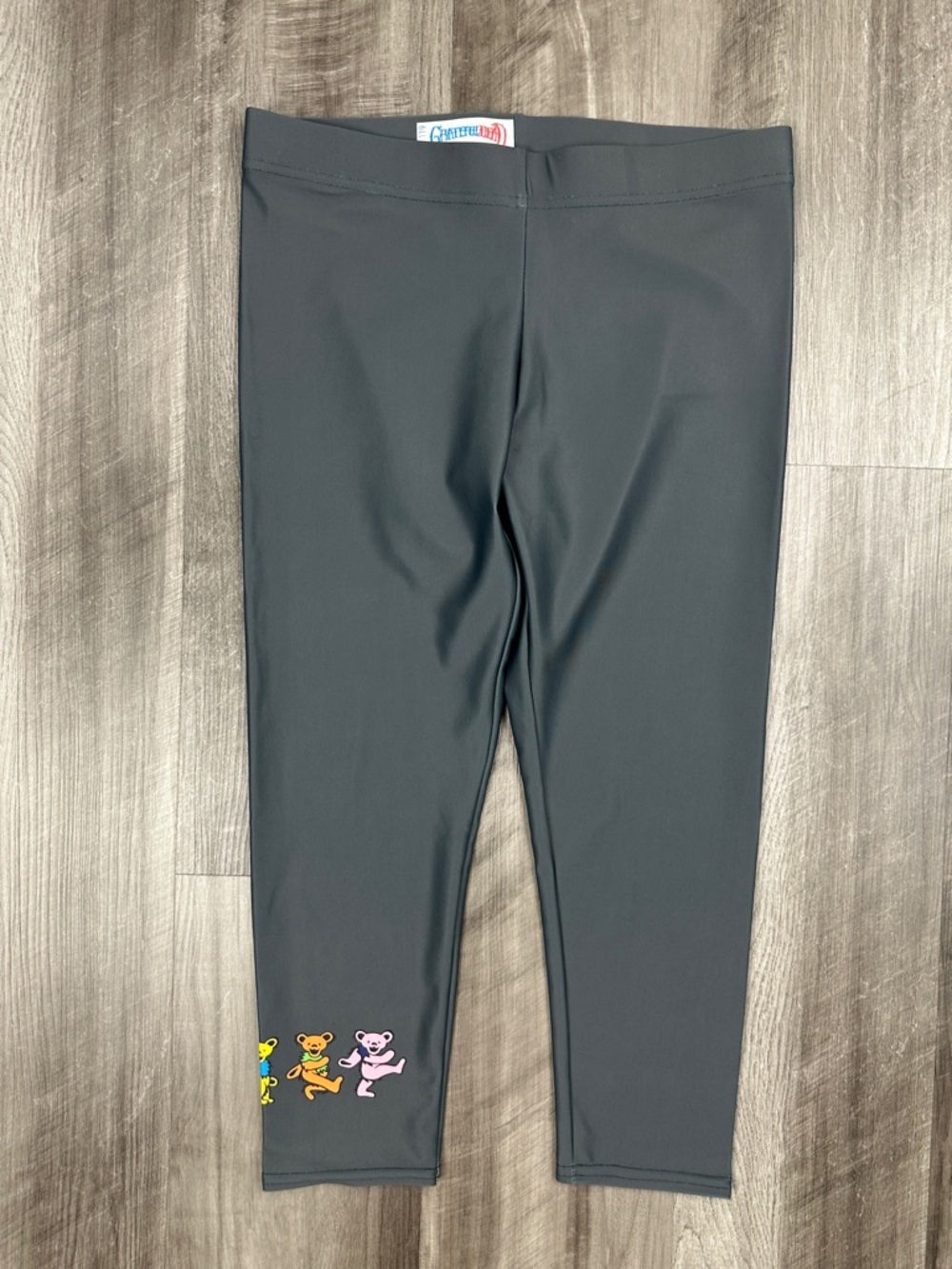 Section 119 Grateful Dead Charcoal Dancing Bears Capri Leggings (NWOT) - Large